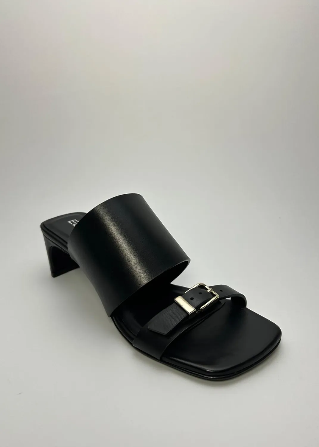 Immagine del retro dell articolo